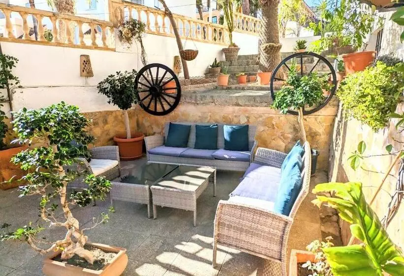 مسافرخانه Don Carlos