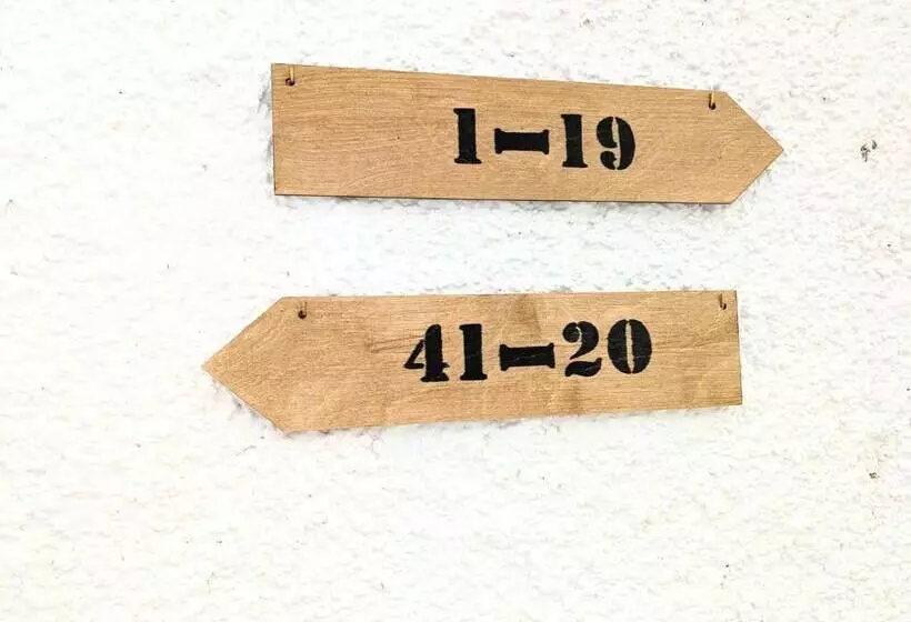 مسافرخانه Don Carlos