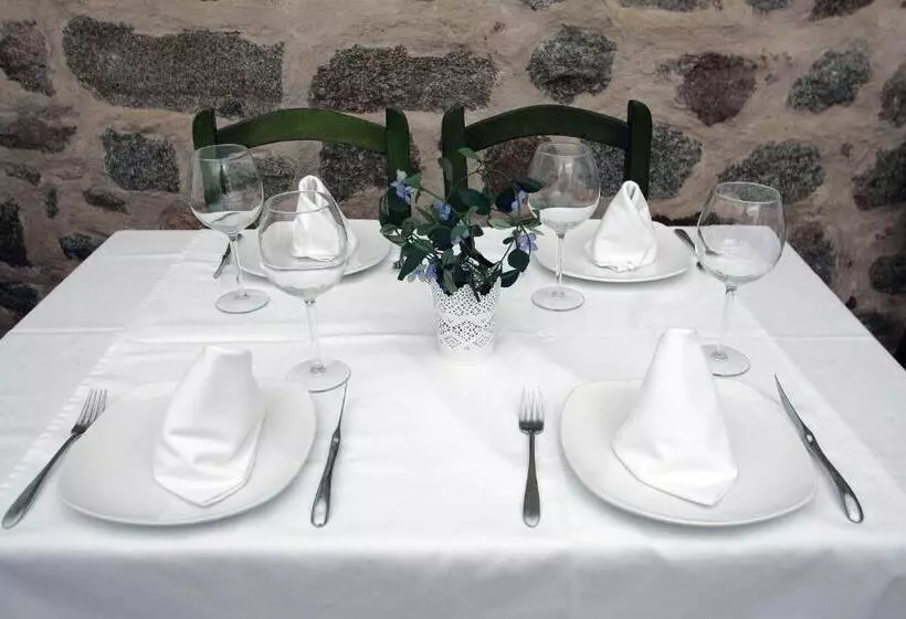 فندق Gran Hostal San Segundo