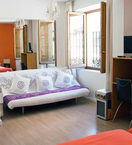 فندق Gran Hostal San Segundo