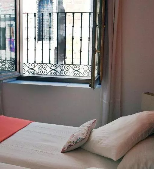 فندق Gran Hostal San Segundo