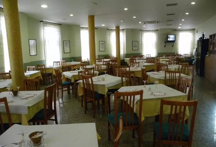 Hotel Hostal Las Fuentes