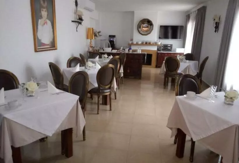 ホテル Boutique Hostal Mistral