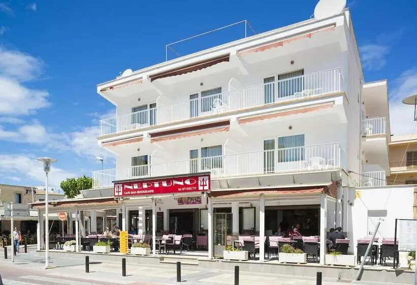 Отель Hostal Neptuno