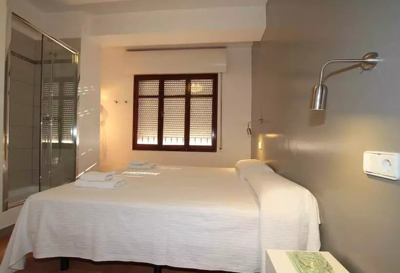 호텔 Hostal Ripoll Ibiza