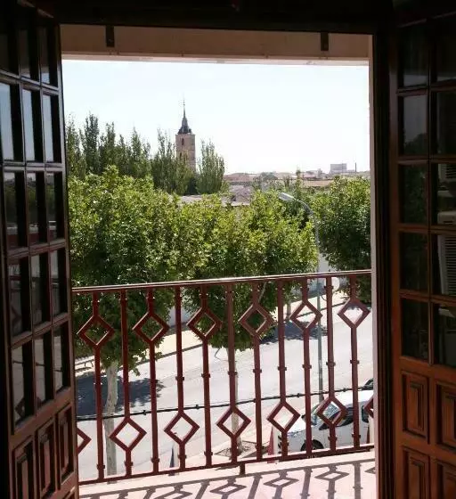 Отель Hostal Santa Barbara