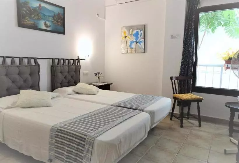 Hotel Hostal Yebisah