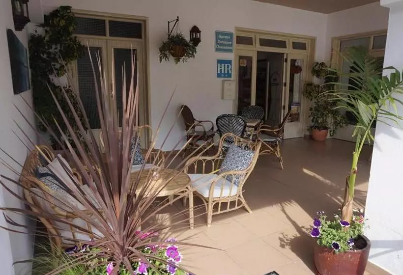 Hotel Hostal Yebisah