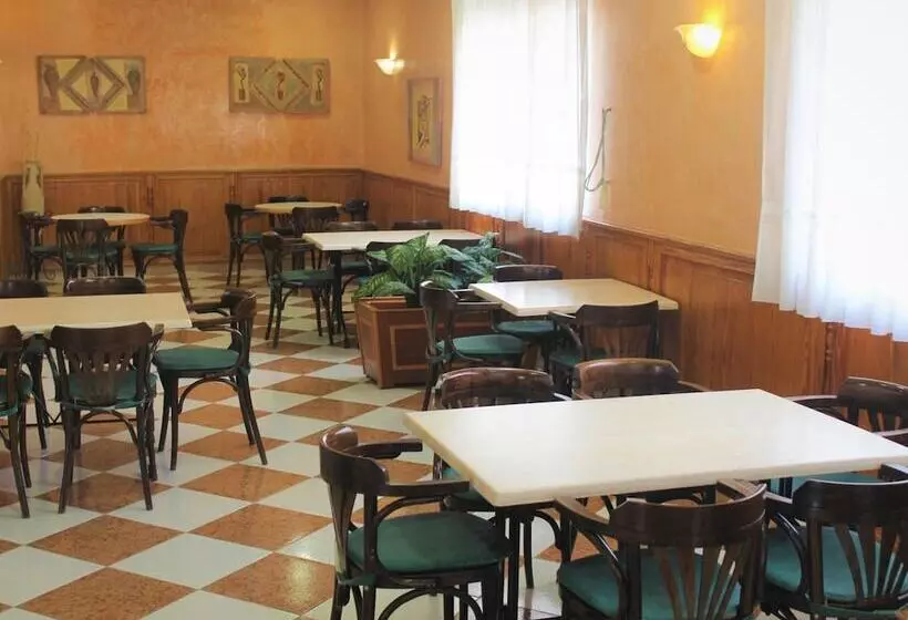 Отель Playa Sol