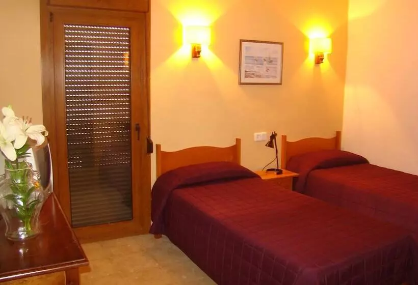 Отель Residencia Santiago Mallorca