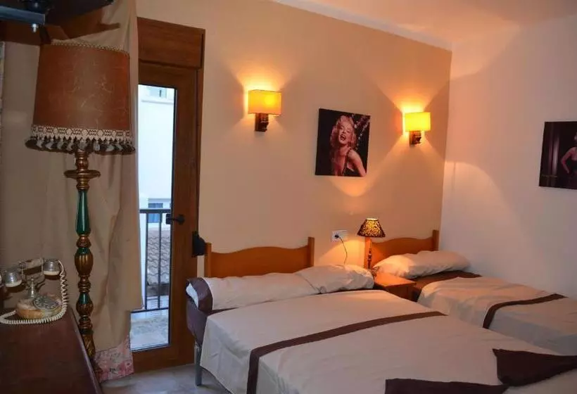 Отель Residencia Santiago Mallorca