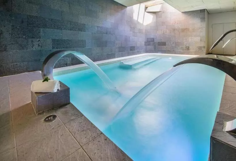 Hotel Apartamentos Trainera