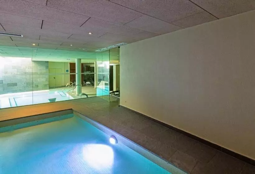 Hotel Apartamentos Trainera