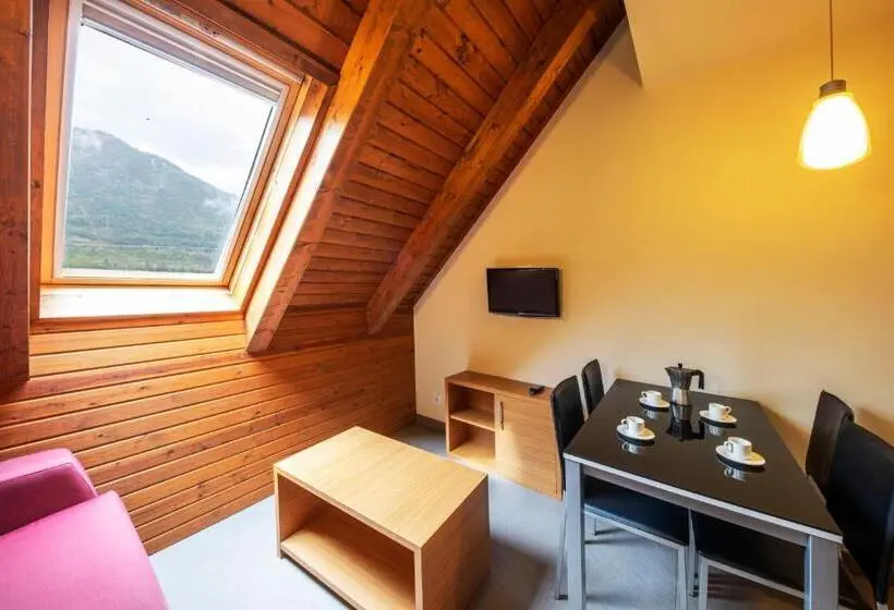 Hotel Apartamentos Trainera
