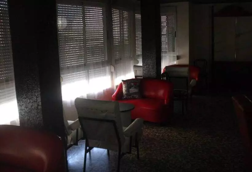 호텔 Pensión España 2 Estrellas Cehegin