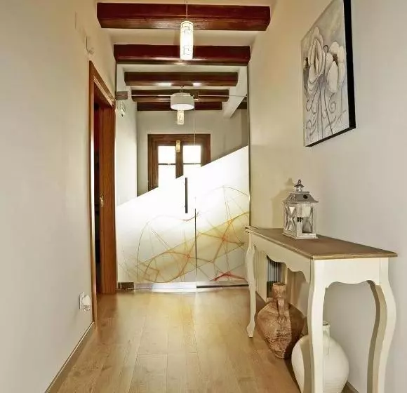 호텔 Hostal Orialde