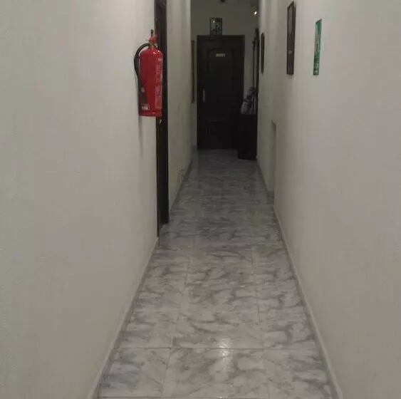 Hotel Hostal Palacios Fuencarral