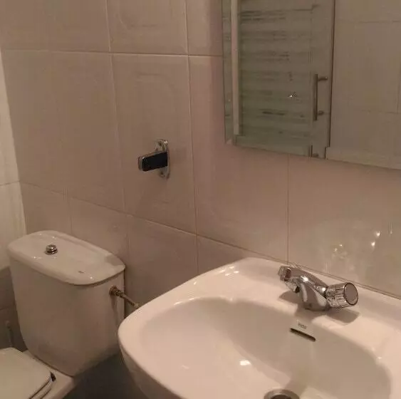 Hotel Hostal Palacios Fuencarral