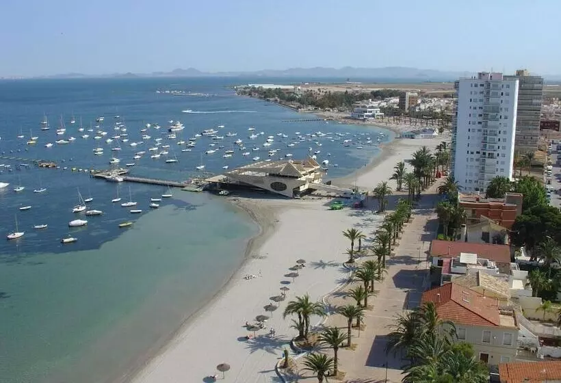 بنسيون La Obrera