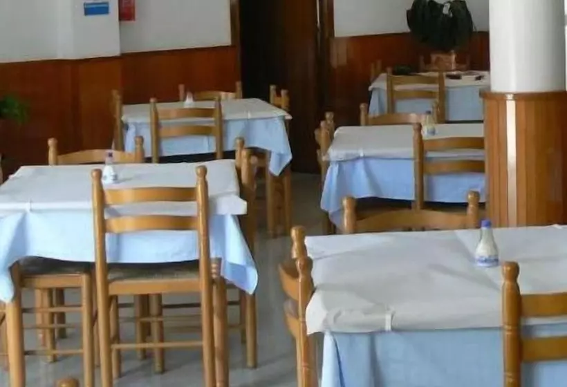 بنسيون La Obrera