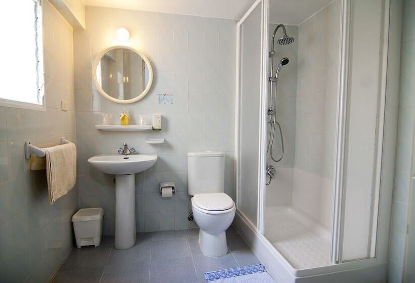 پانسیون La Obrera