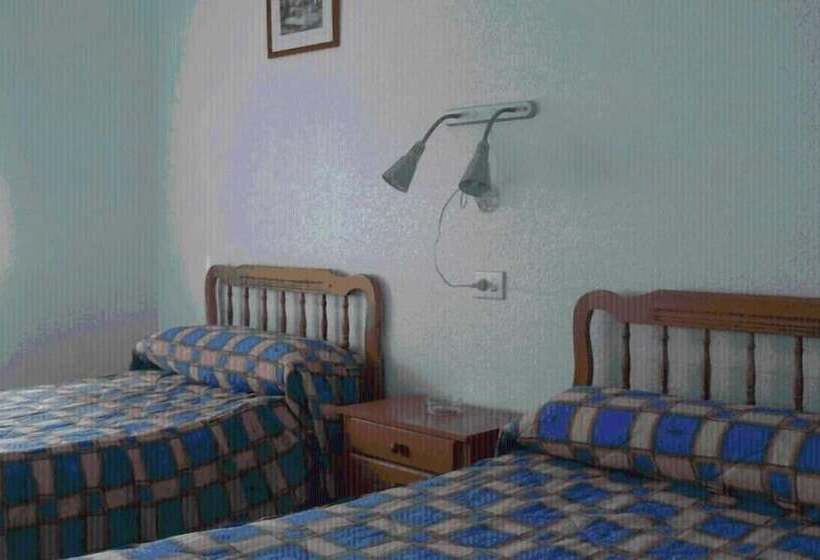 پانسیون La Obrera