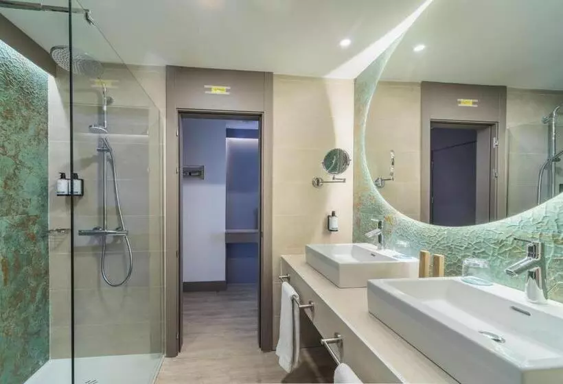 בית מלון כפרי Occidental Puerto Banús