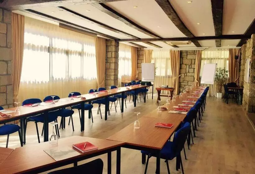 Hotelli Rural Spa & Wellness Hacienda Los Robles