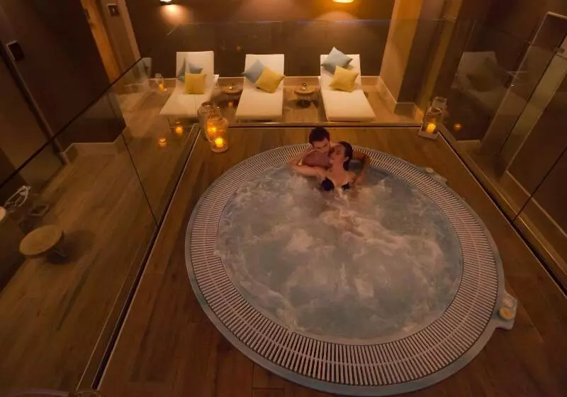 Amàre Beach Hotel Marbella - Adults Recommended