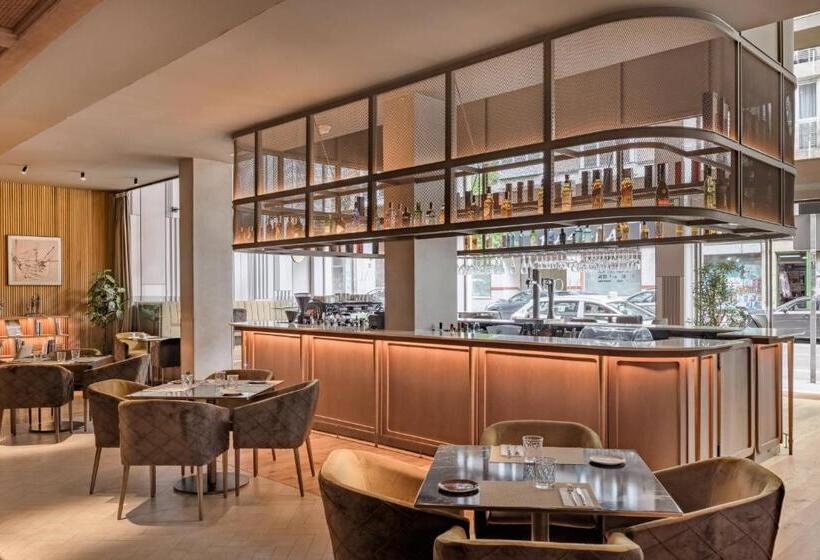 Ac Hotel Avenida De América By Marriott