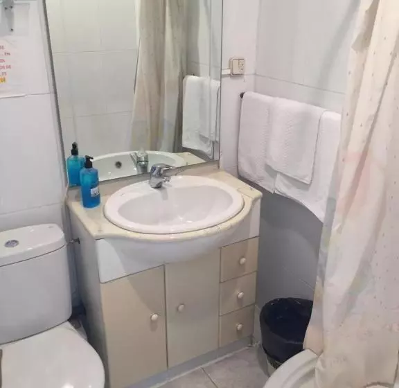 בית מלון כפרי Hostal Padre Isla 1