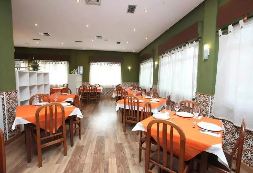 Hotel Hostal Restaurante Central