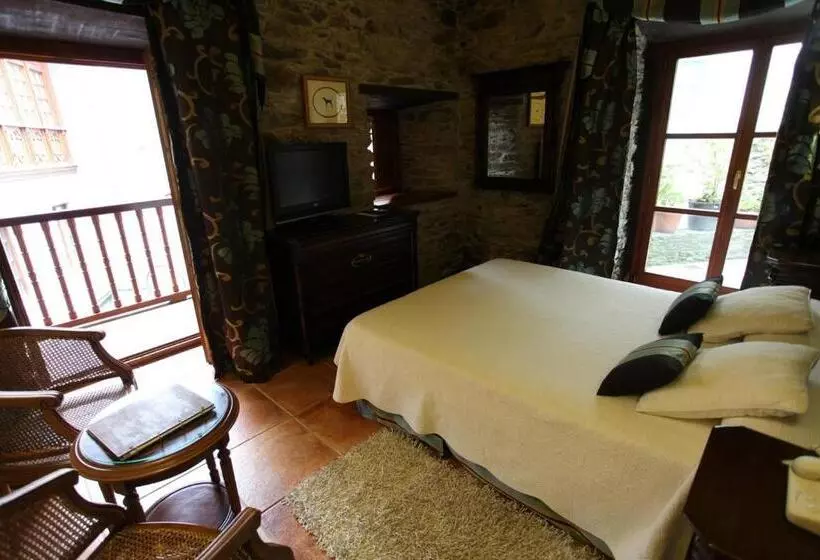 בית מלון כפרי La Casona De Pio