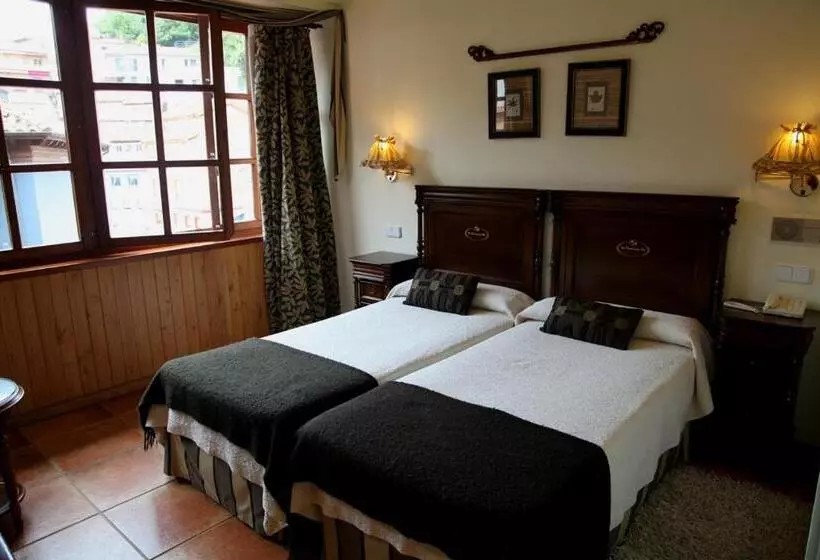 בית מלון כפרי La Casona De Pio