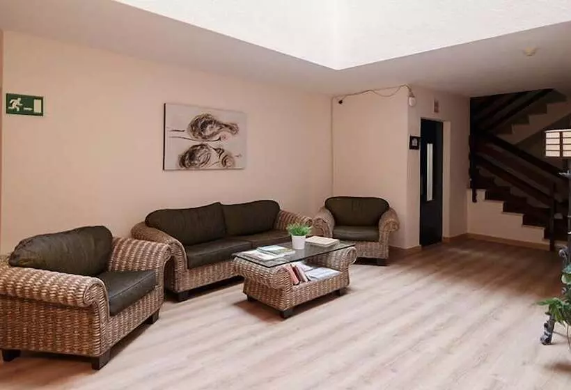 Отель Mare Estepona