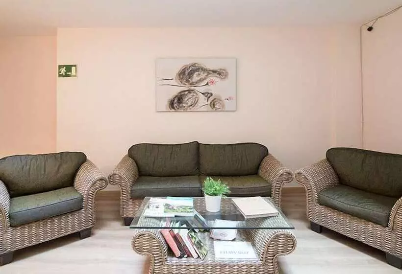 Отель Mare Estepona