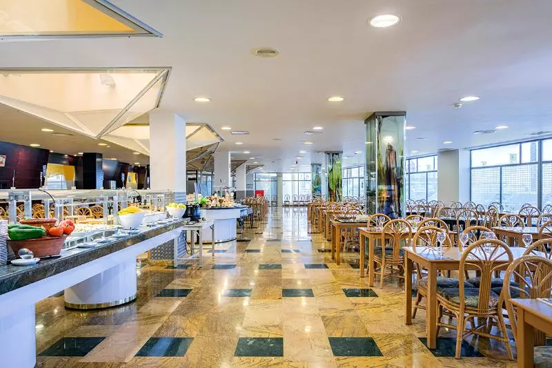 هتل Moon Dreams Roquetas (ex Roquetas Beach)