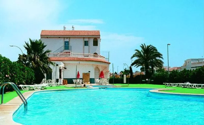 هتل Moon Dreams Roquetas (ex Roquetas Beach)