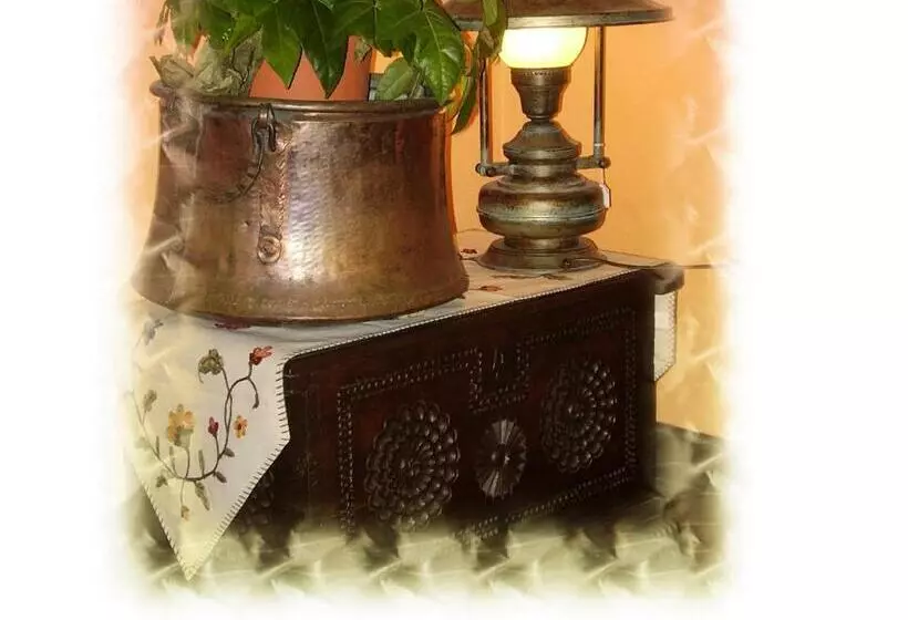 Отель Posada De La Abadia Adults Only