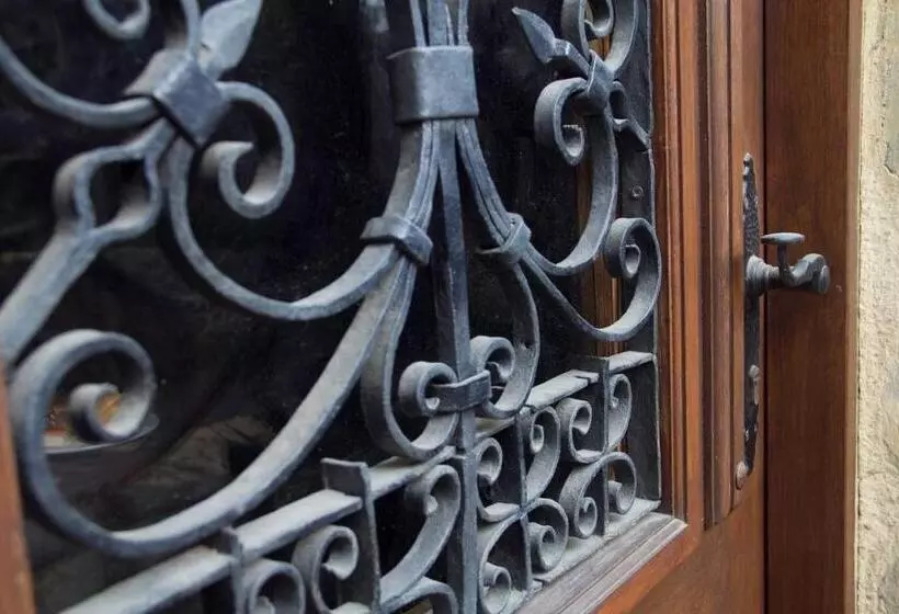 Отель Posada De La Abadia Adults Only