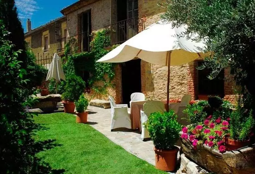 فندق Posada Real Mingaseda