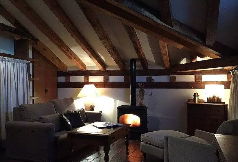 فندق Posada Real Mingaseda