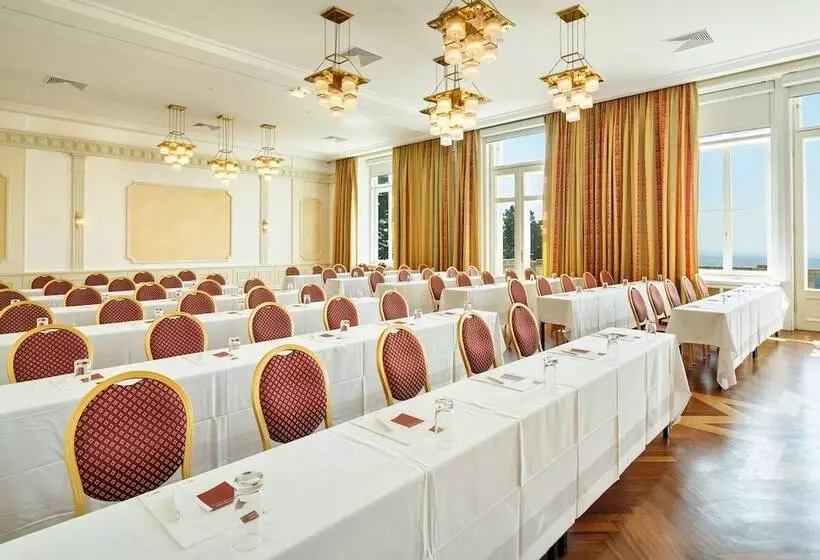 Austria Trend Hotel Schloss Wilhelminenberg Wien