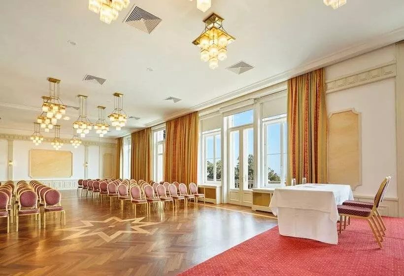 Austria Trend Hotel Schloss Wilhelminenberg Wien