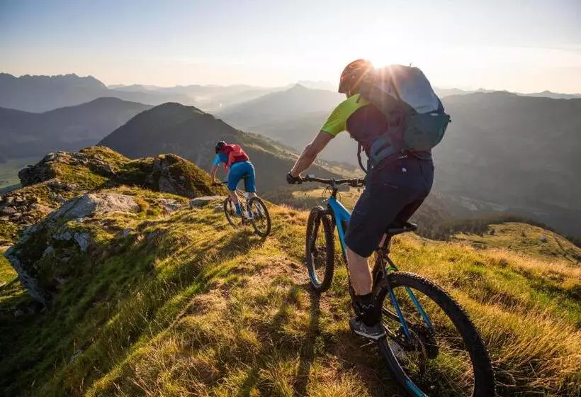 호텔 Classic Rooms By Crystal