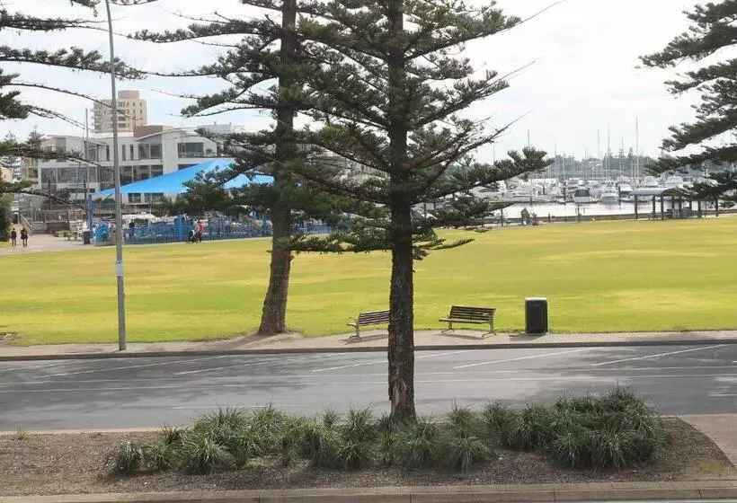 Otel Econo Lodge Dockside Glenelg