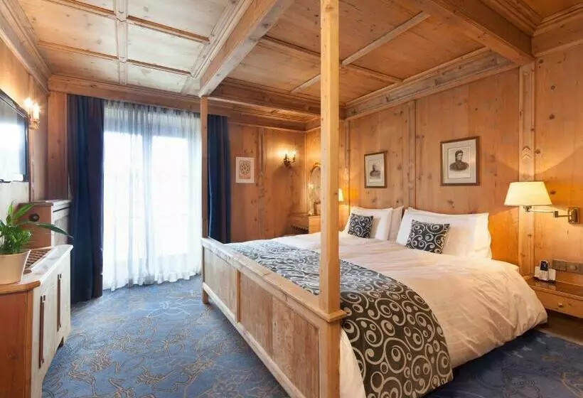 Отель Grand Europa Since 1869