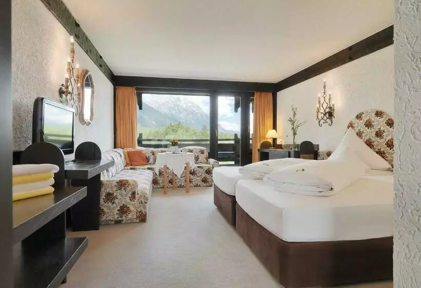 ホテル Kaysers Tirol Resort