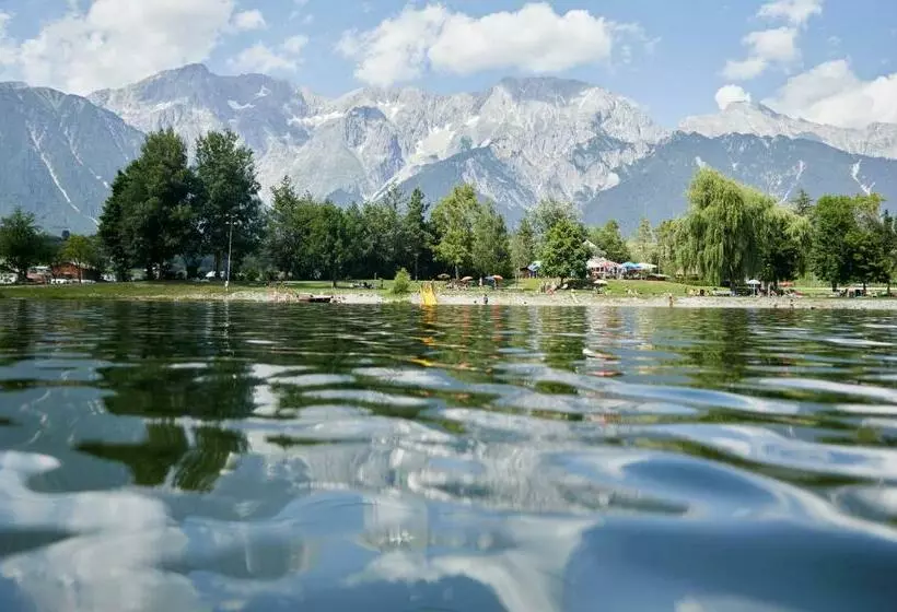 ホテル Kaysers Tirol Resort