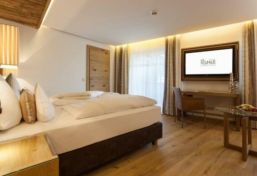 فندق Neuhaus